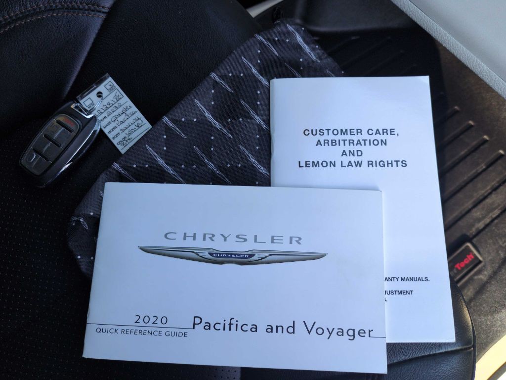 2020 Chrysler Pacifica Image 37