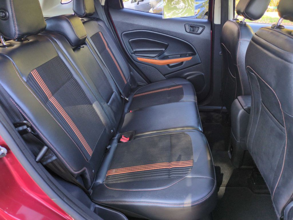 2018 Ford Econoline Image 13