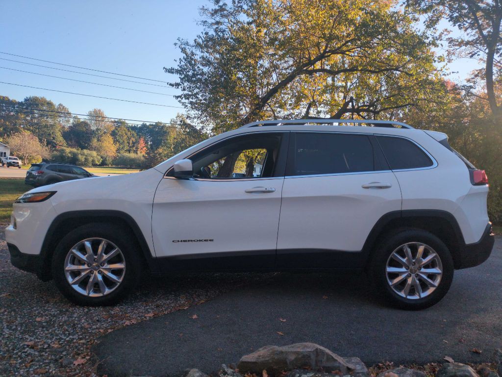 2016 Jeep Cherokee Image 3