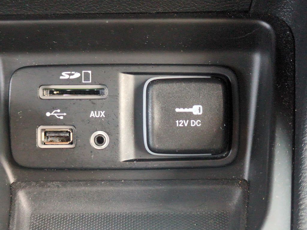 2016 Jeep Cherokee Image 22