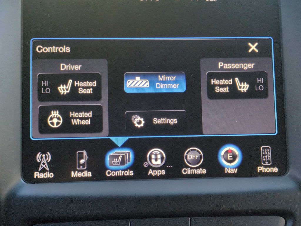 2016 Jeep Cherokee Image 28