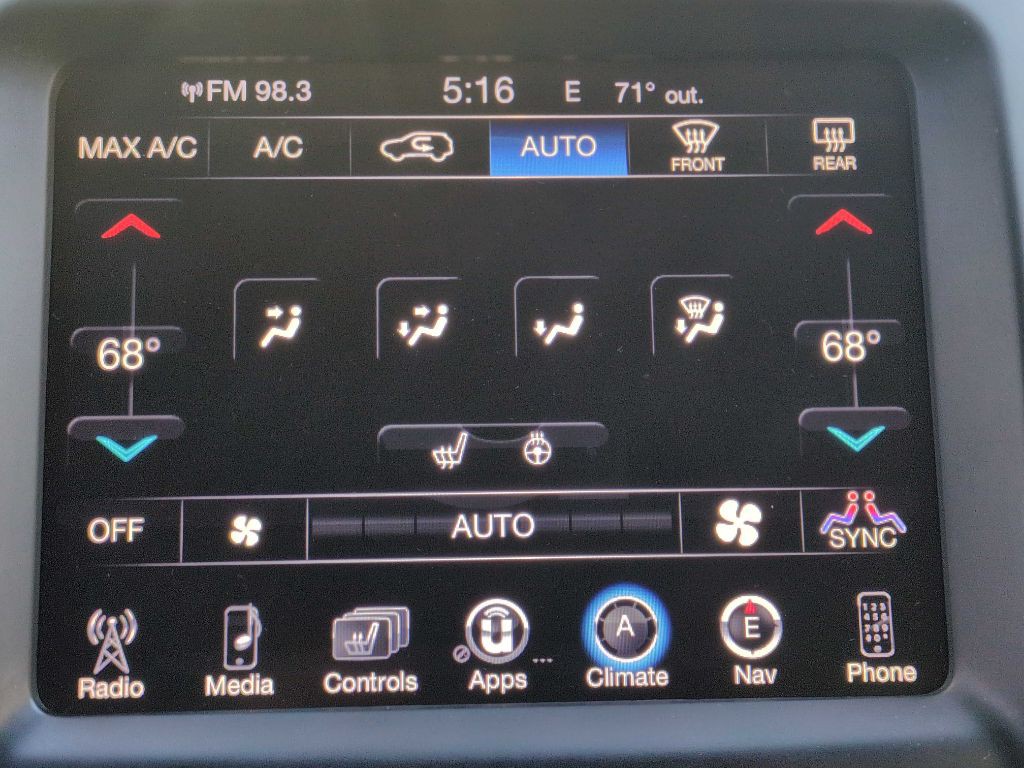 2016 Jeep Cherokee Image 29