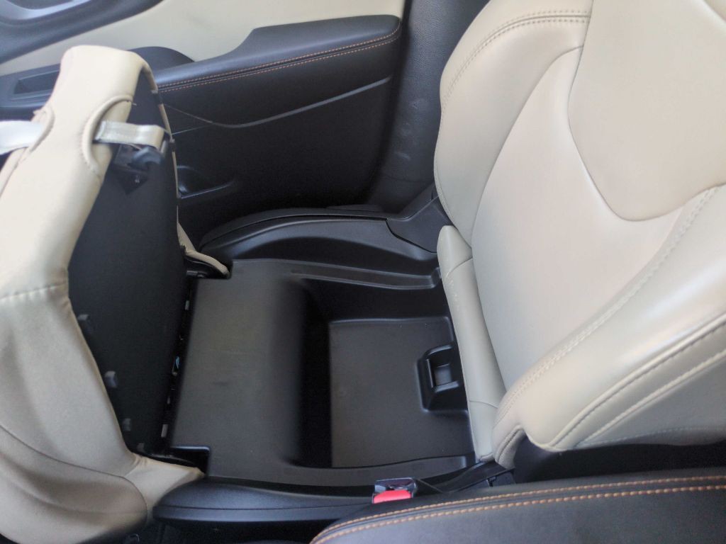 2016 Jeep Cherokee Image 34