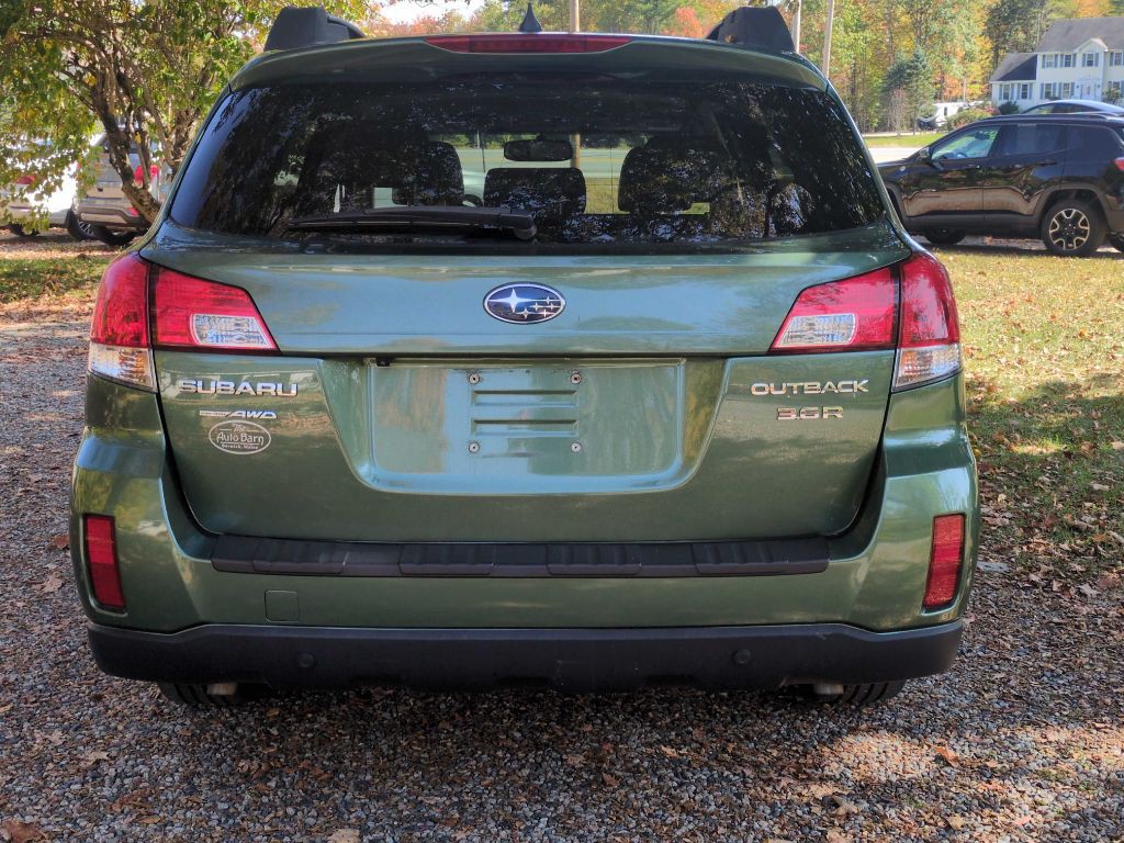 2013 Subaru Outback Image 4