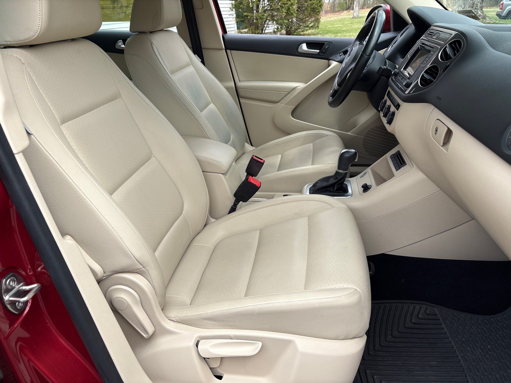 2016 Volkswagen Tiguan Image 21