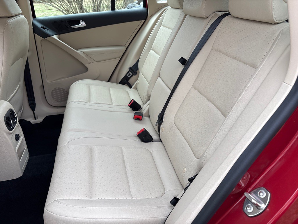 2016 Volkswagen Tiguan Image 22