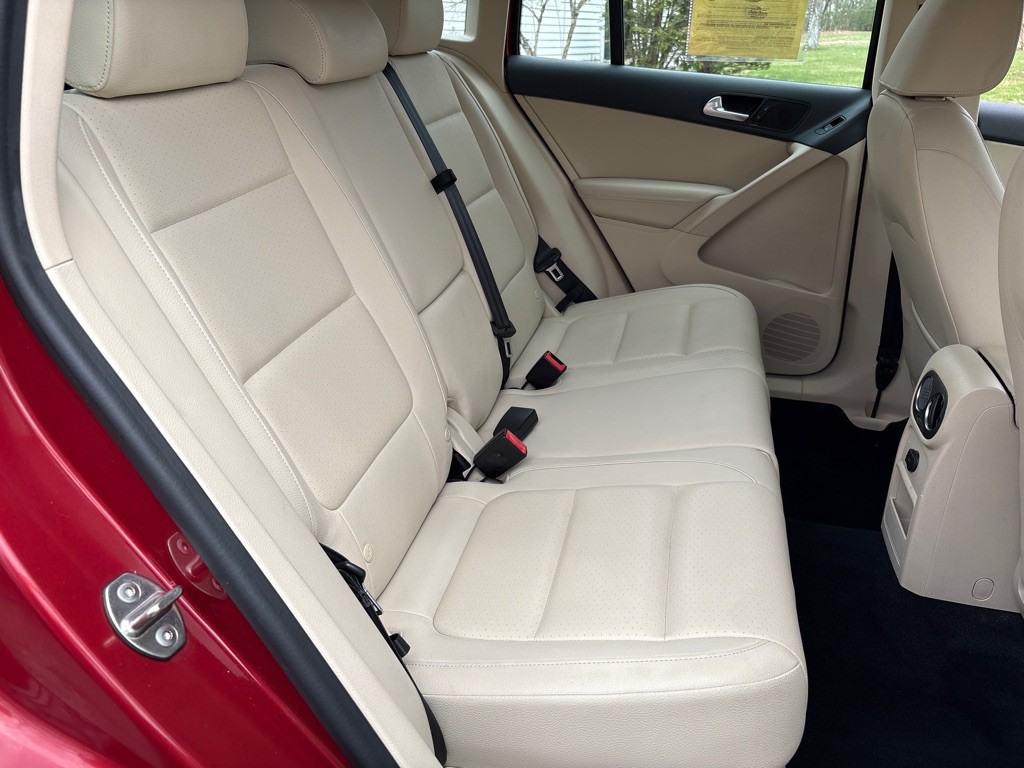 2016 Volkswagen Tiguan Image 23