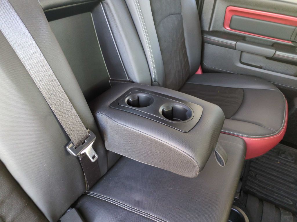 2016 RAM 1500 Image 43