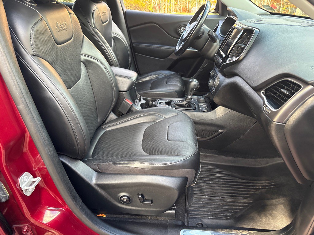 2020 Jeep Cherokee Image 14