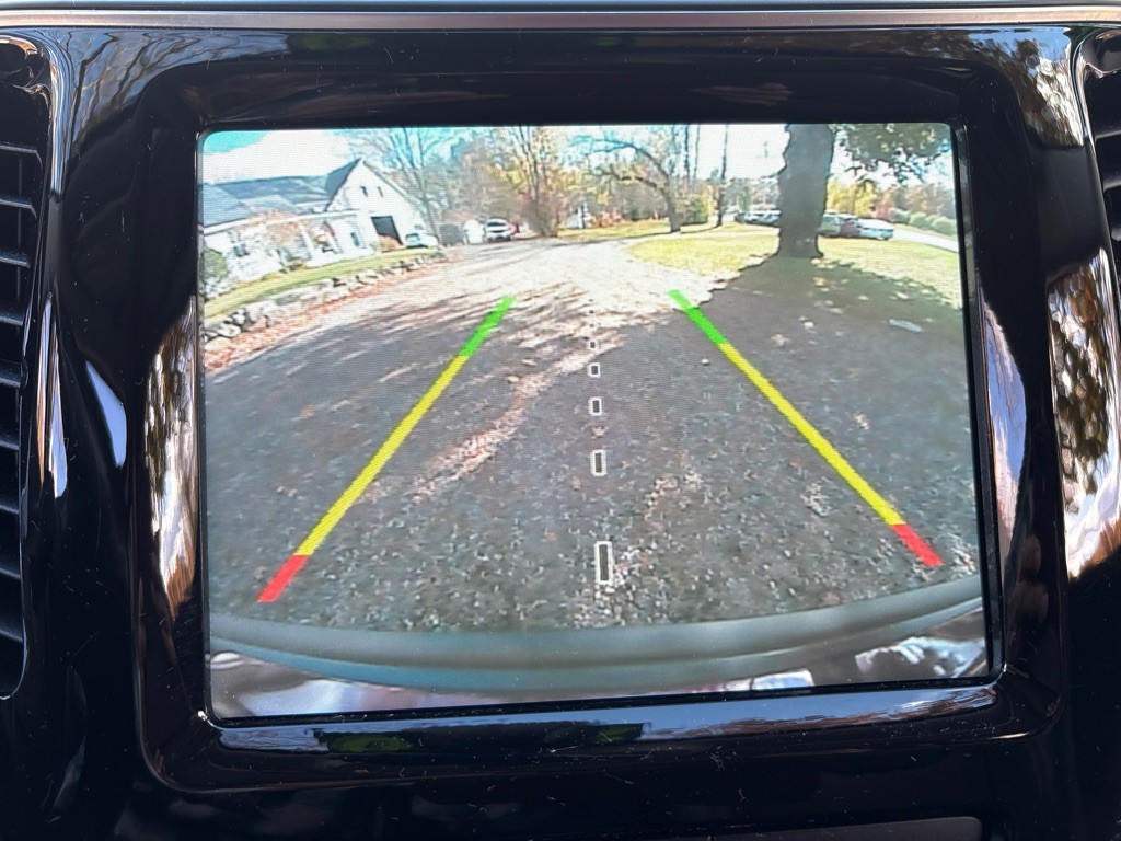 2020 Jeep Cherokee Image 25