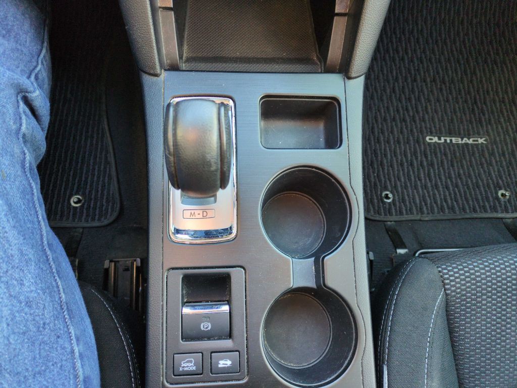 2016 Subaru Outback Image 24