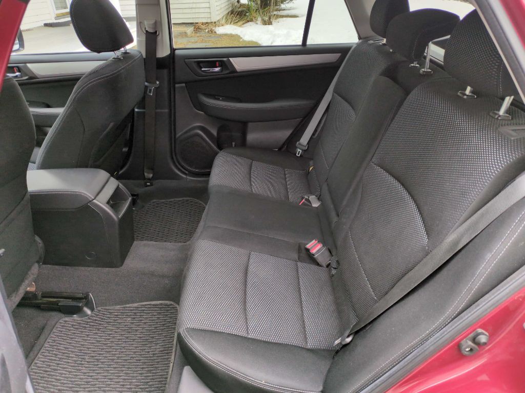 2016 Subaru Outback Image 34