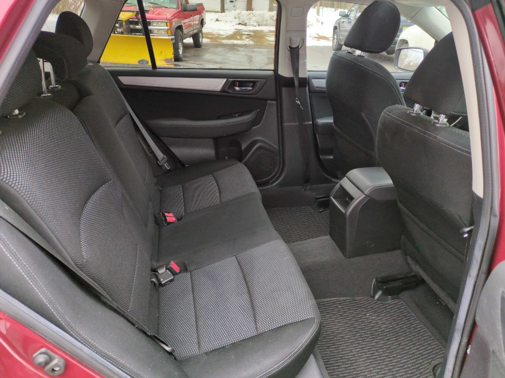 2016 Subaru Outback Image 35