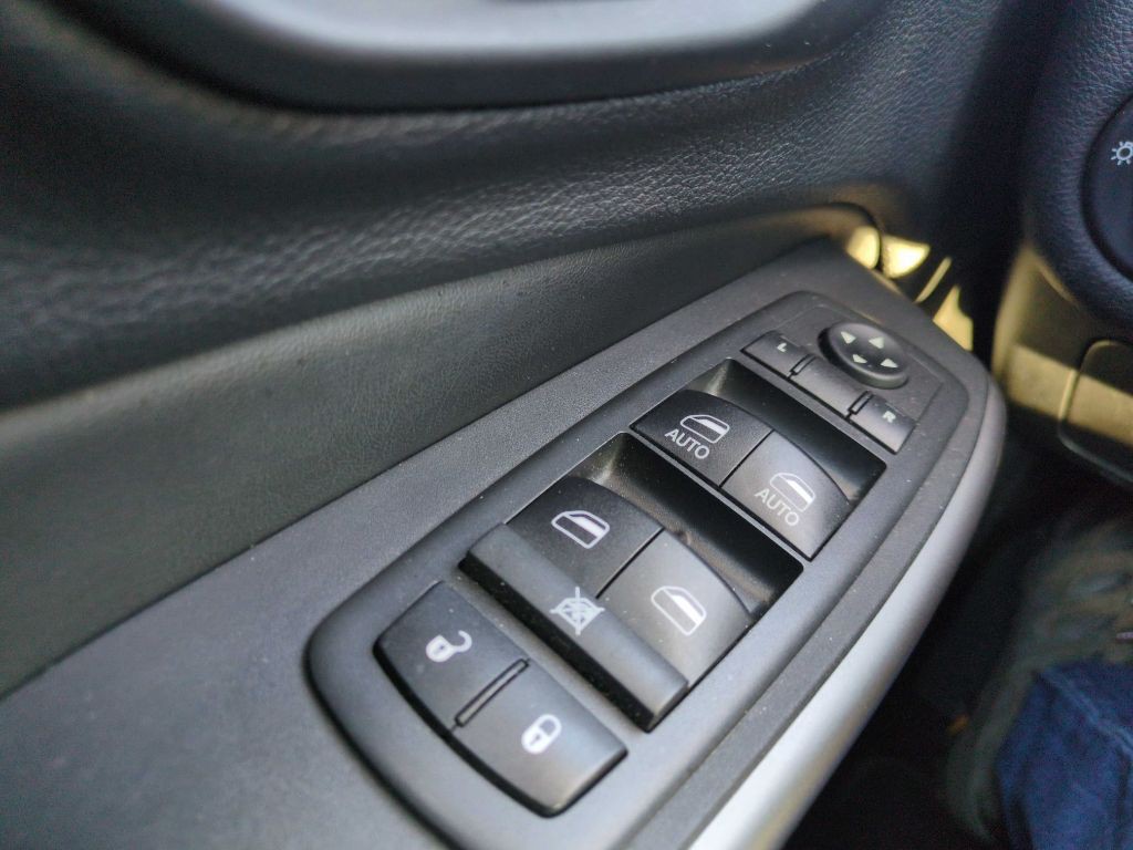 2019 Jeep Cherokee Image 26