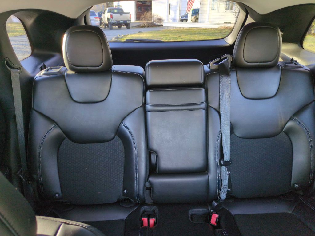 2019 Jeep Cherokee Image 30