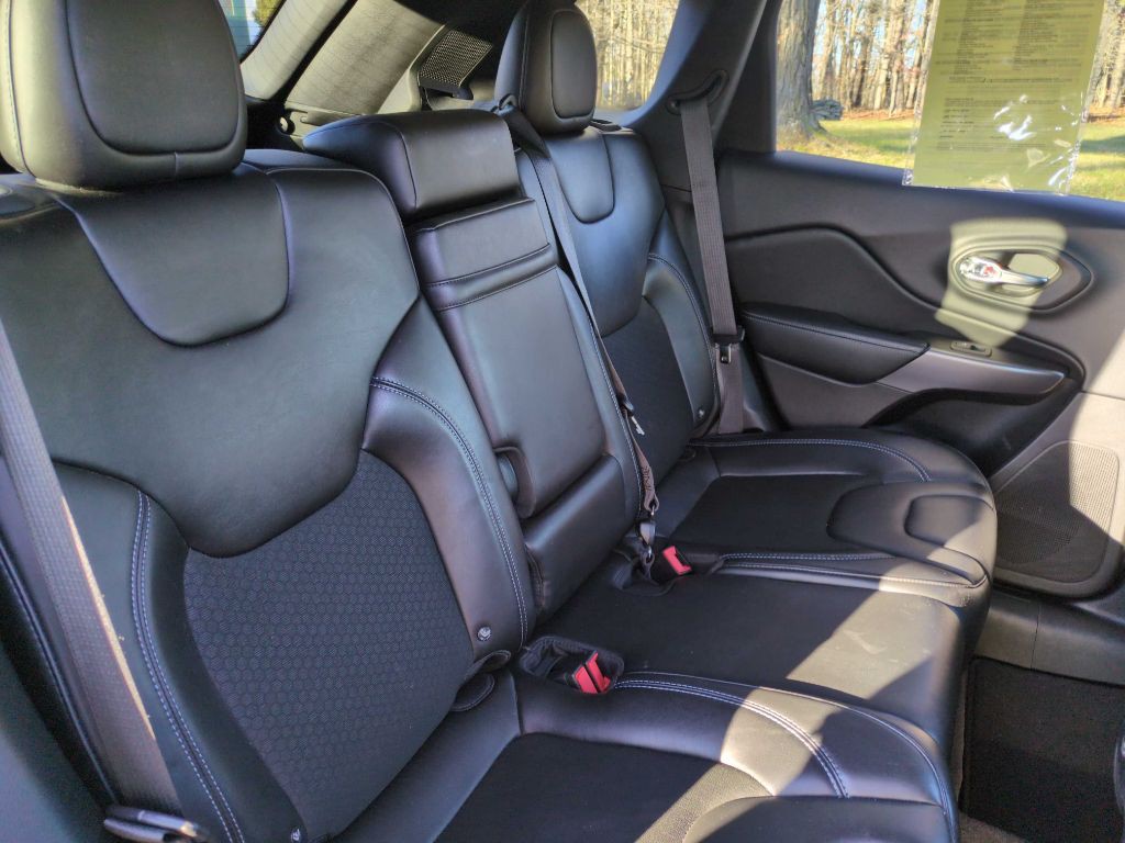 2019 Jeep Cherokee Image 31
