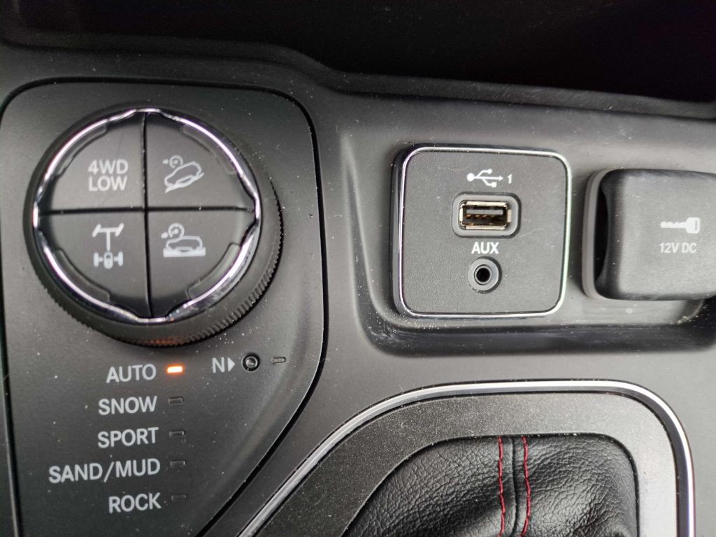 2021 Jeep Cherokee Image 9