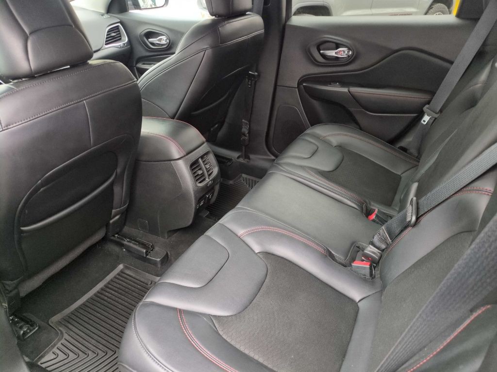 2021 Jeep Cherokee Image 37