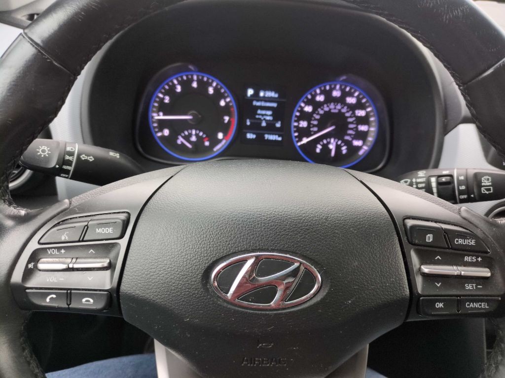 2021 Hyundai Kona Image 11
