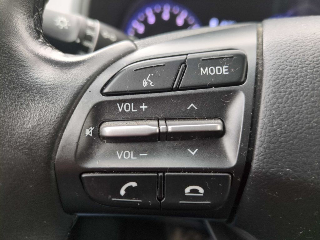 2021 Hyundai Kona Image 12