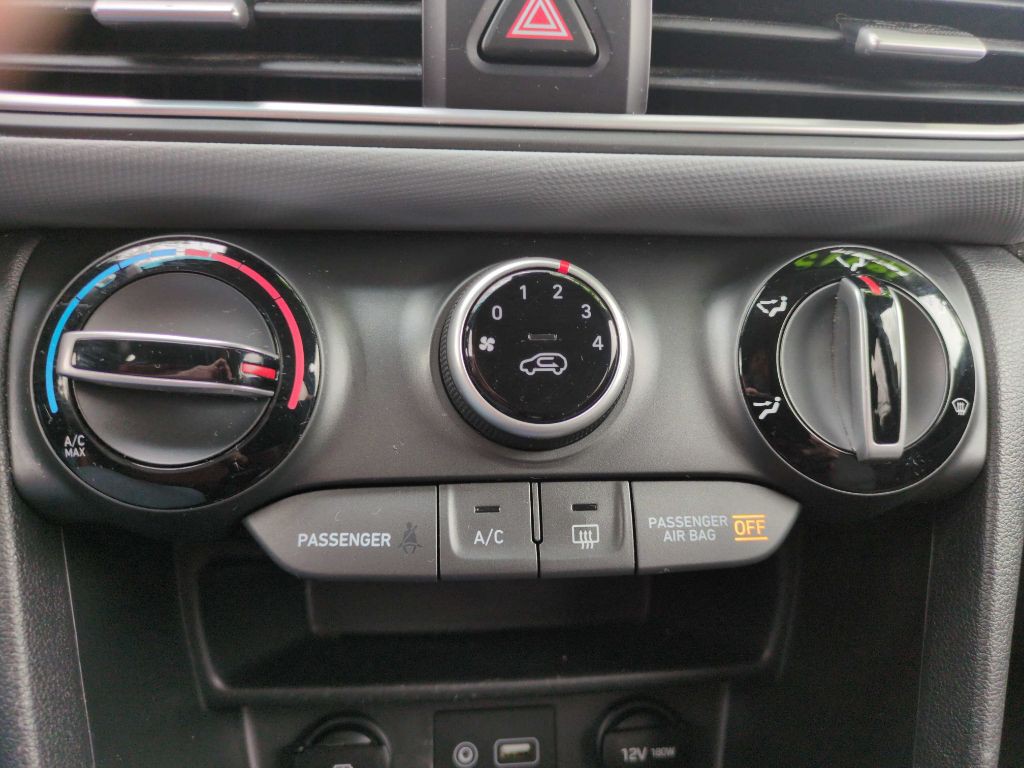 2021 Hyundai Kona Image 20