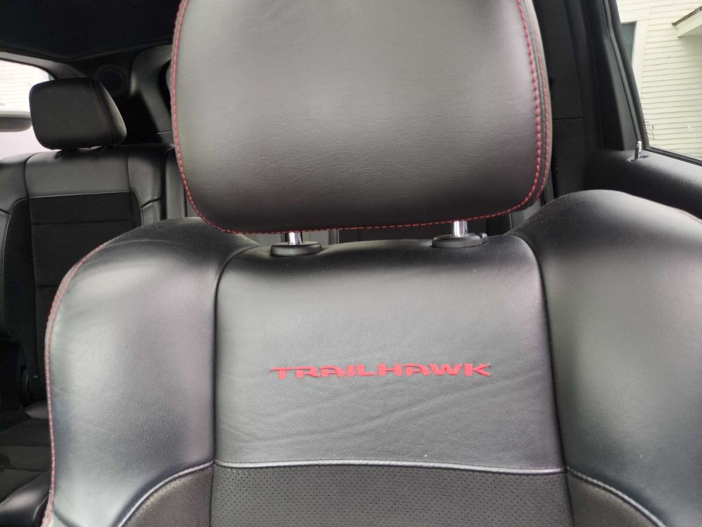 2021 Jeep Grand Cherokee Image 36