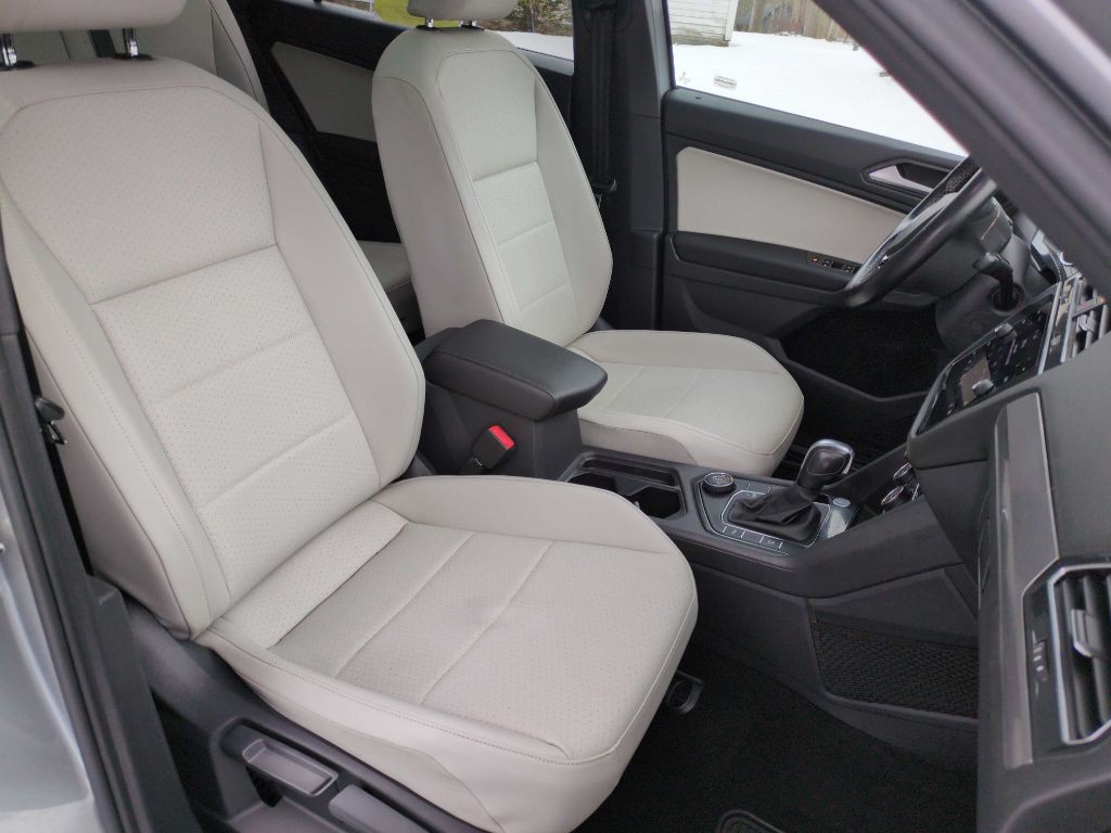 2020 Volkswagen Tiguan Image 32