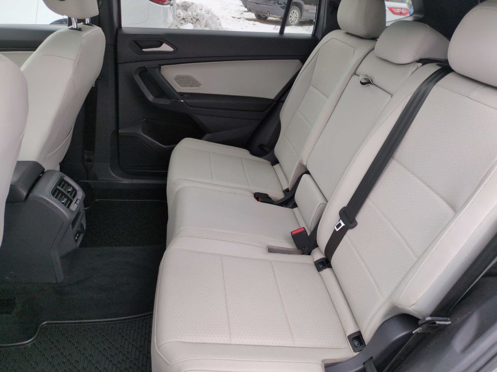 2020 Volkswagen Tiguan Image 37