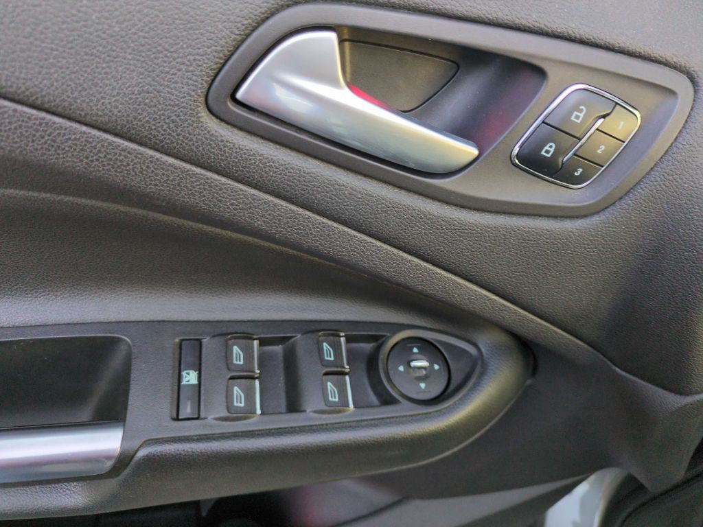 2014 Ford Escape Image 17