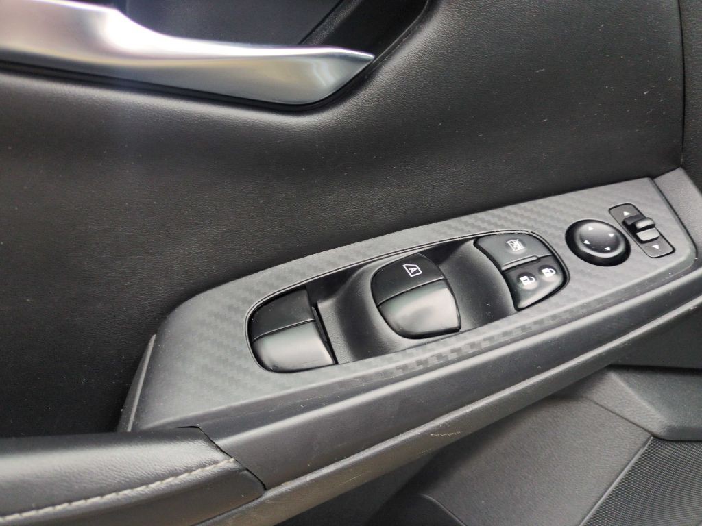 2020 Nissan Sentra Image 24