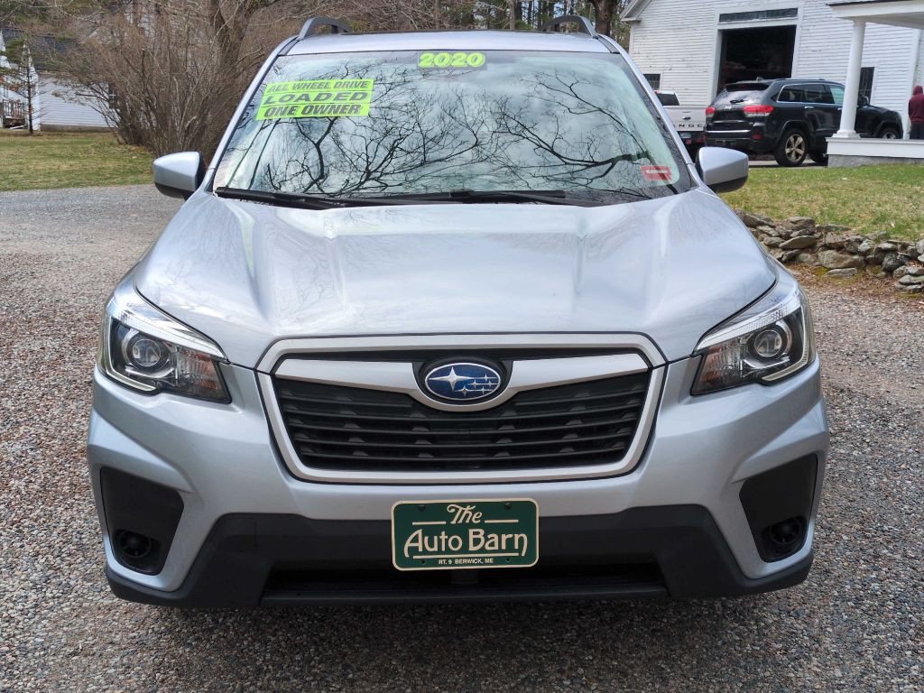 2020 Subaru Forester Image 2