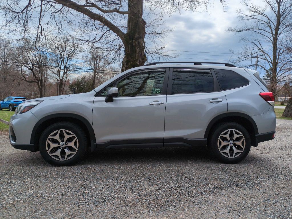 2020 Subaru Forester Image 3