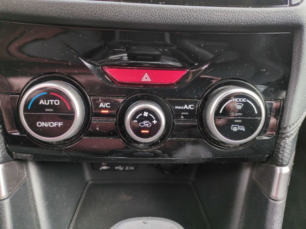 2020 Subaru Forester Image 23