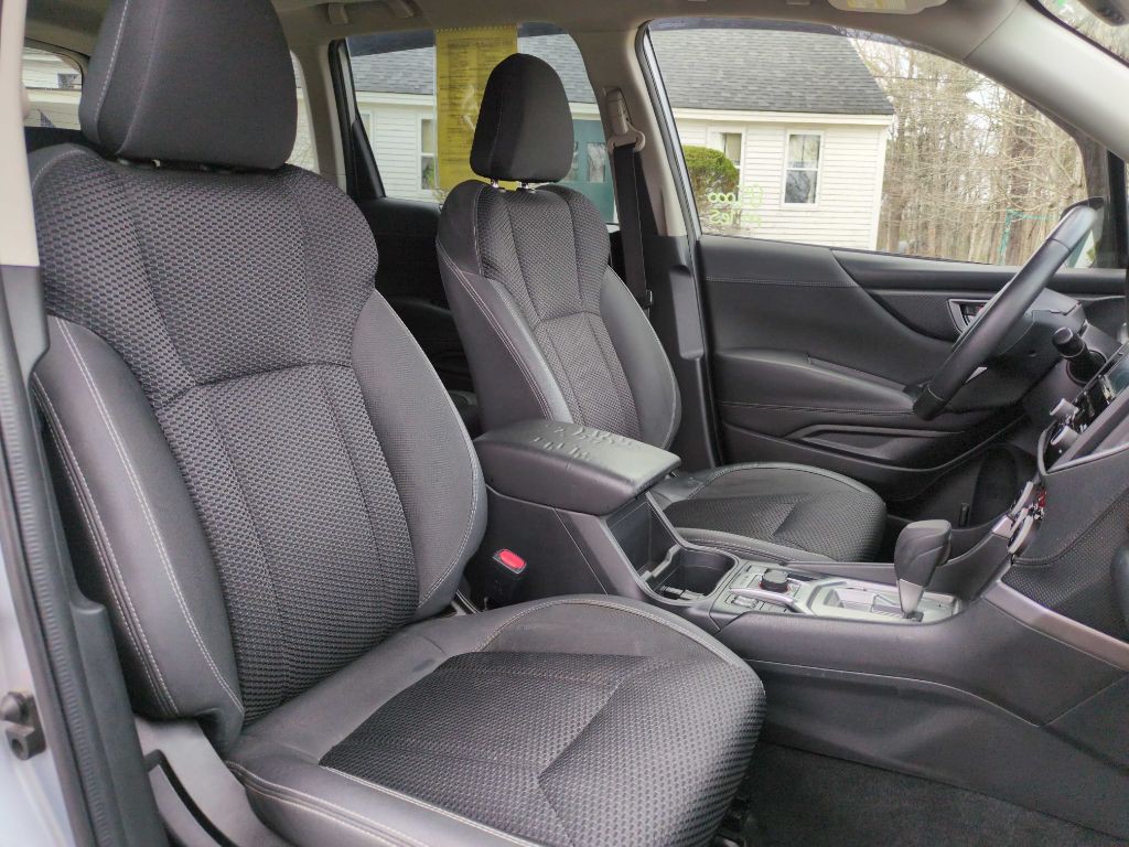 2020 Subaru Forester Image 28