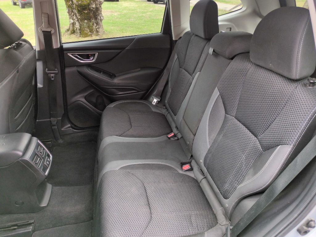 2020 Subaru Forester Image 32