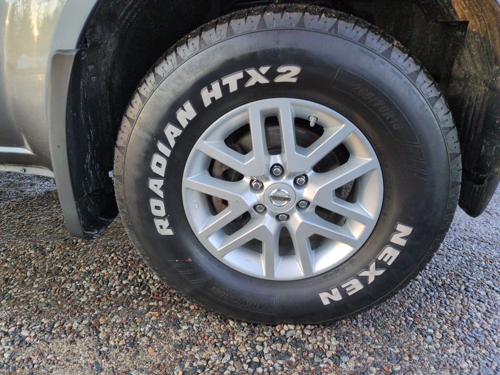 2018 Nissan Frontier Image 7