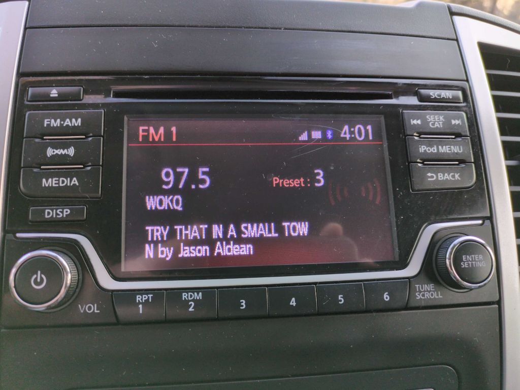 2018 Nissan Frontier Image 16