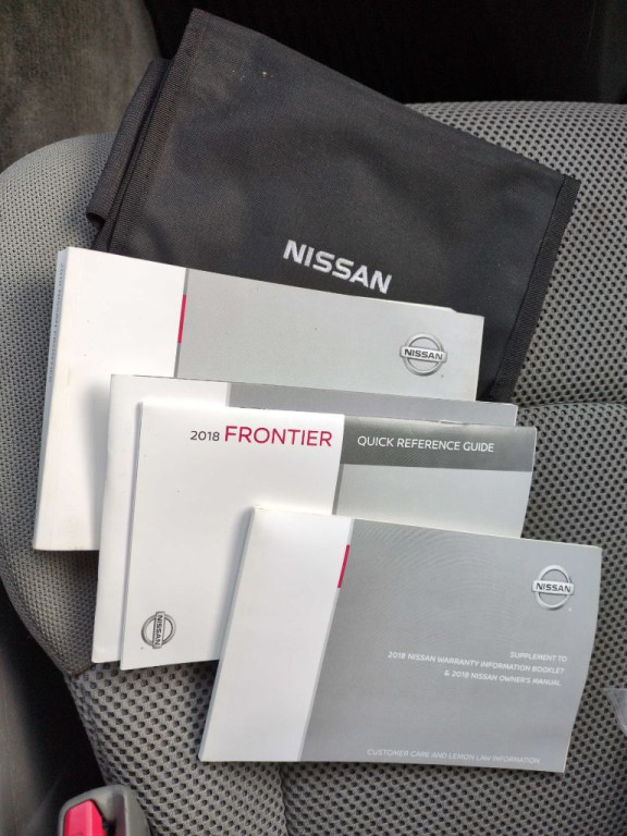 2018 Nissan Frontier Image 19