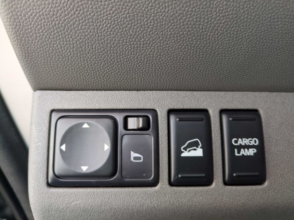 2018 Nissan Frontier Image 23