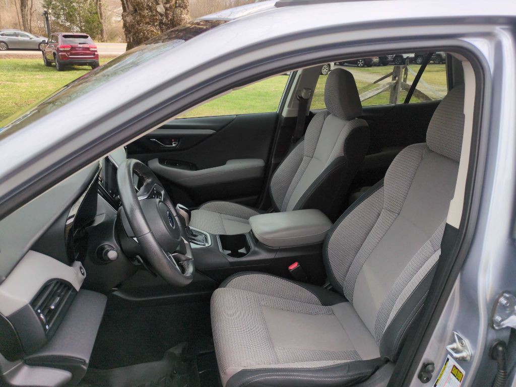 2022 Subaru Outback Image 25