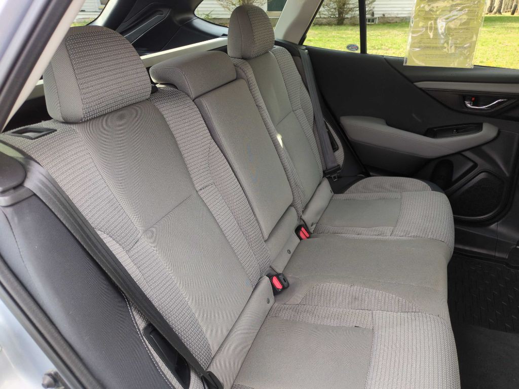 2022 Subaru Outback Image 32
