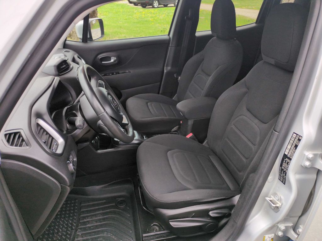 2021 Jeep Renegade Image 25