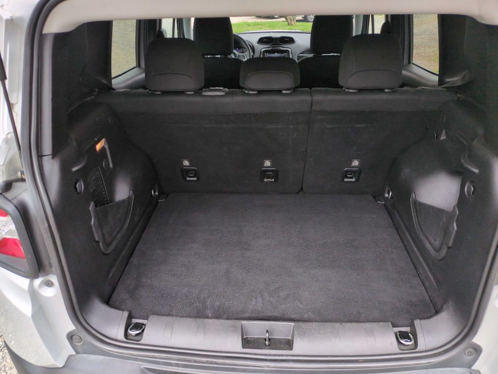2021 Jeep Renegade Image 30