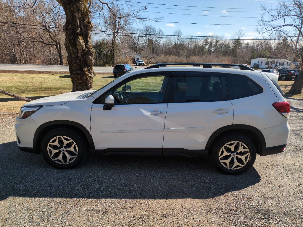 2021 Subaru Forester Image 3