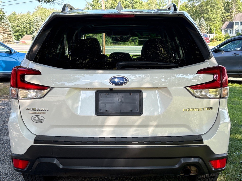 2021 Subaru Forester Image 4