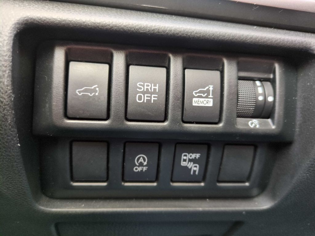 2021 Subaru Forester Image 19
