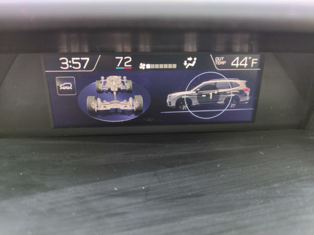 2021 Subaru Forester Image 21