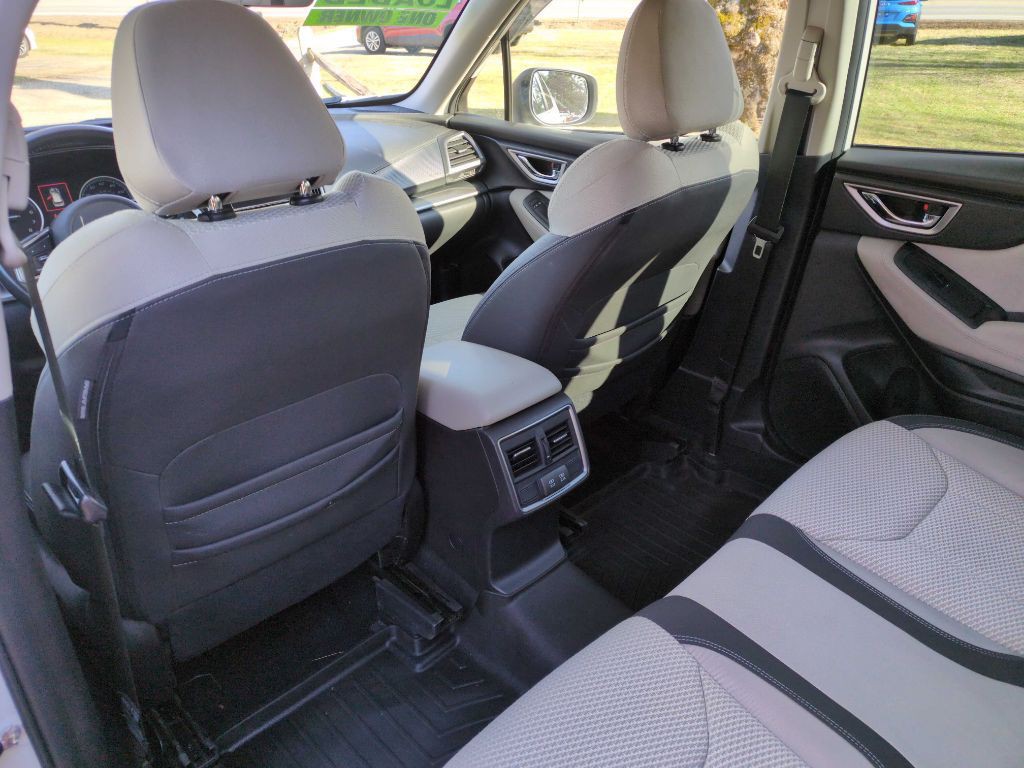 2021 Subaru Forester Image 31