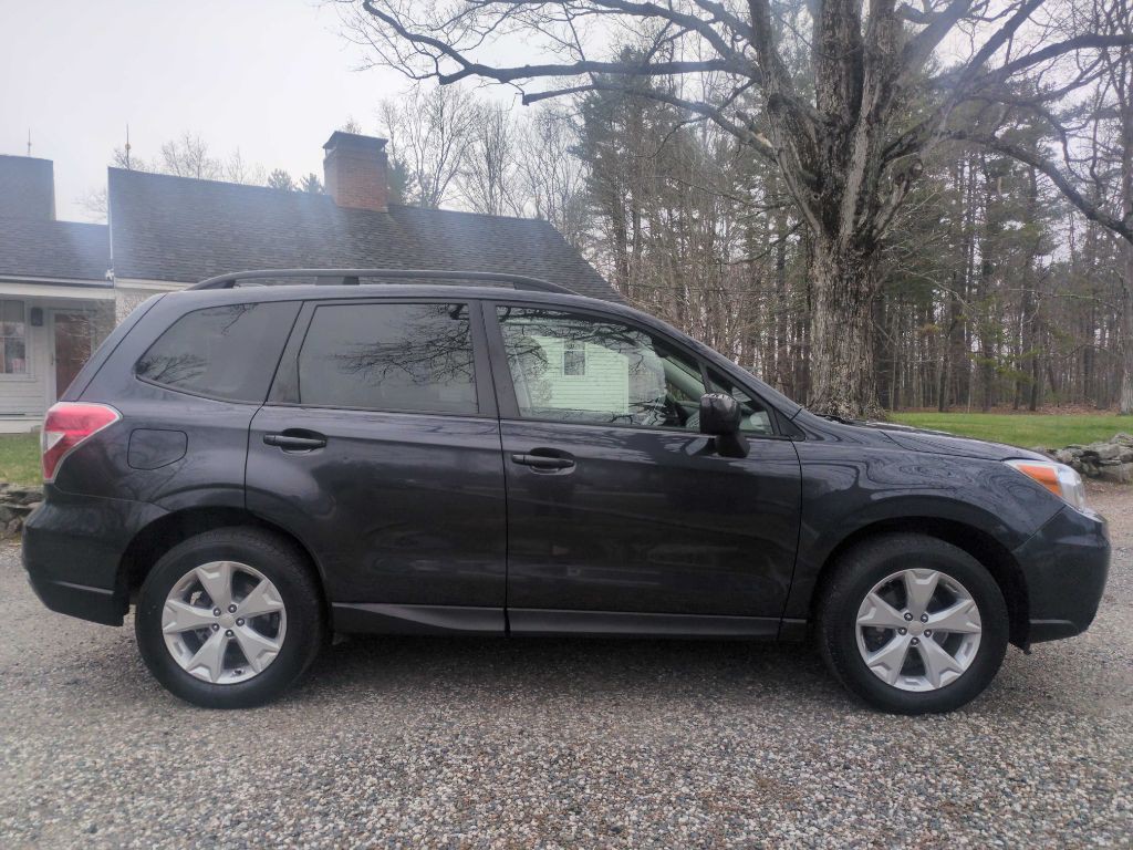 2016 Subaru Forester Image 5