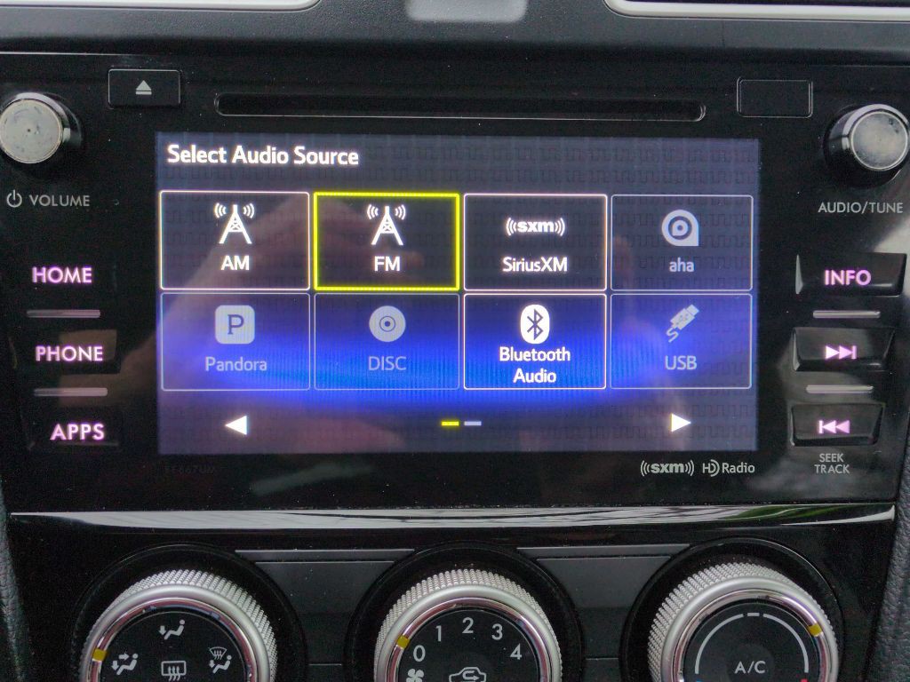 2016 Subaru Forester Image 18